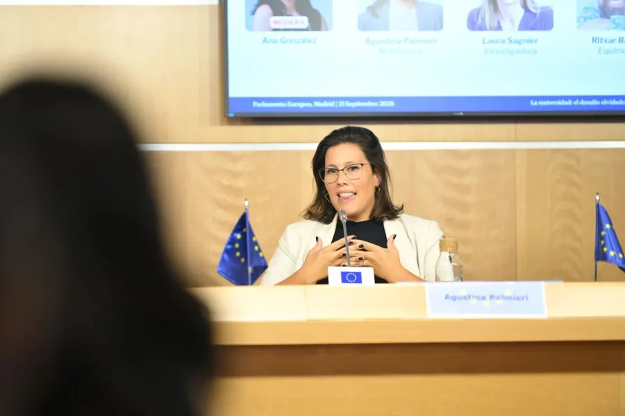Agustina Palmieri en la jornada de la Oficina del Parlamento Europeo en España